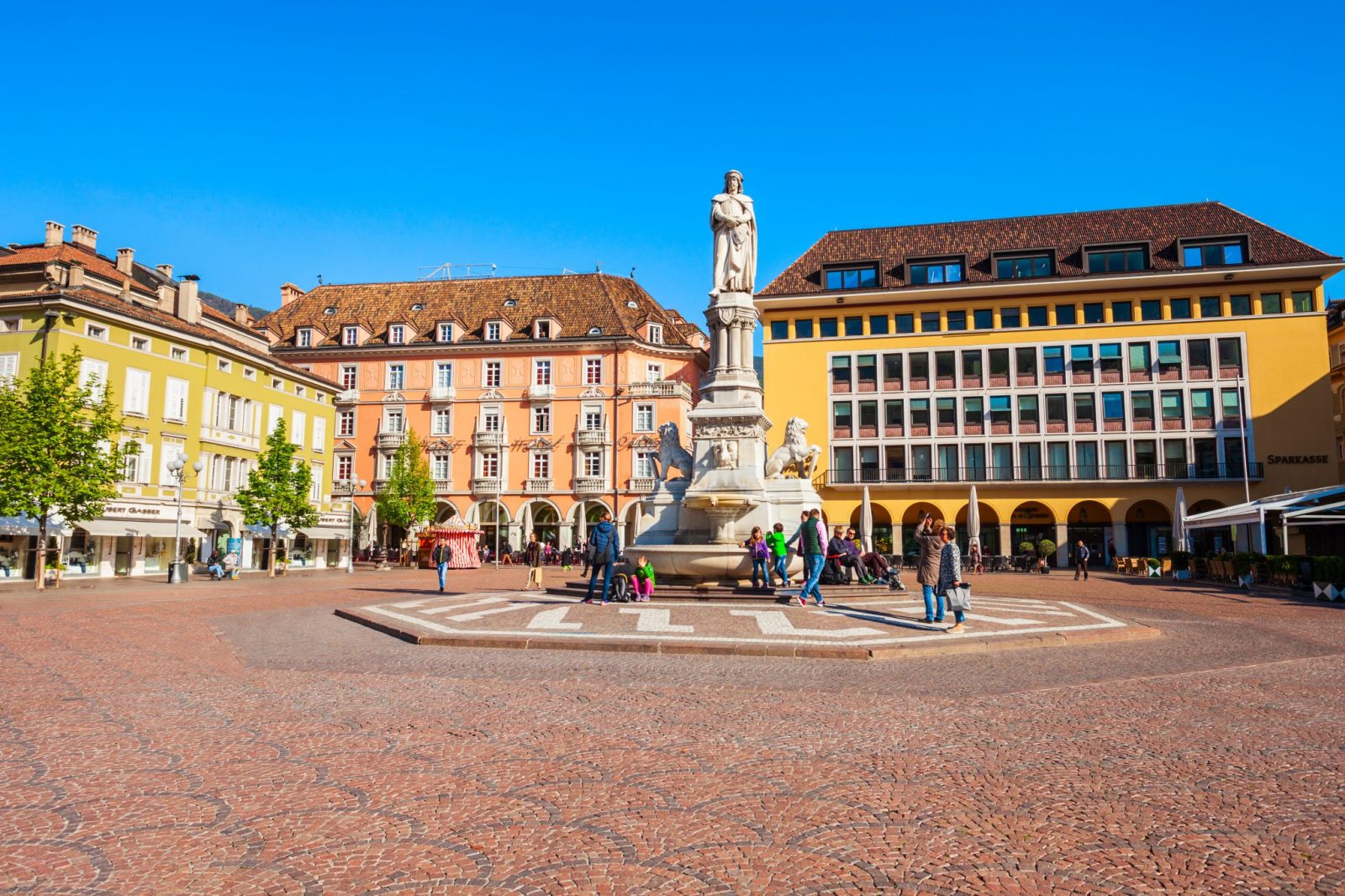 Bolzano,,Italy,-,April,15,,2019:,Waltherplatz,Or,Piazza,Walther